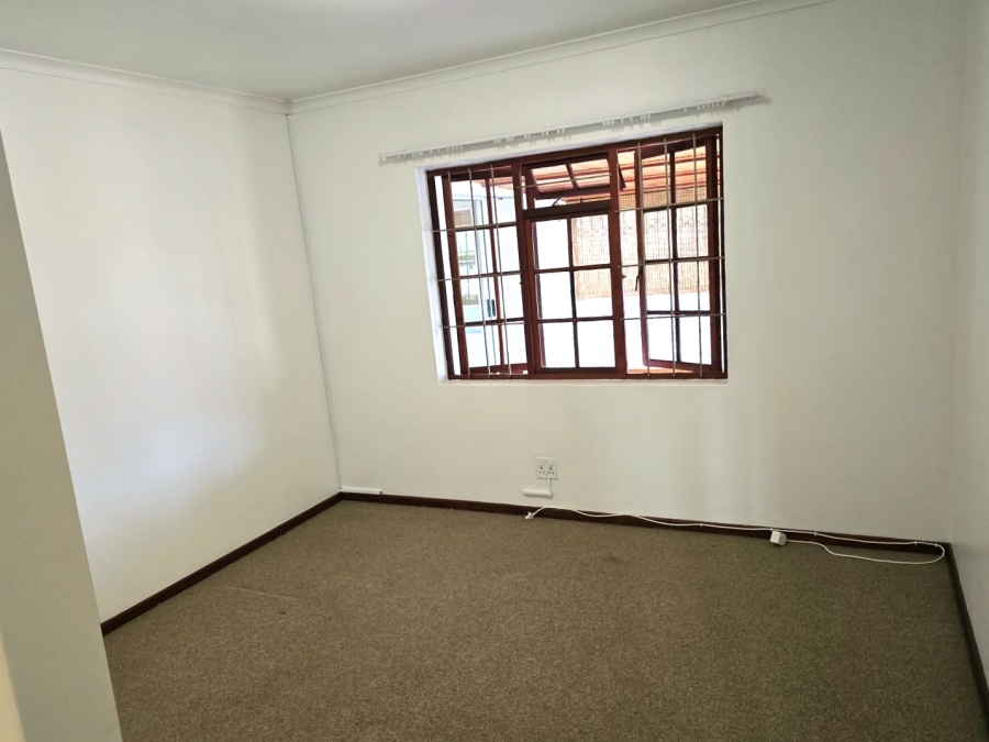 To Let 2 Bedroom Property for Rent in Paarl North Western Cape